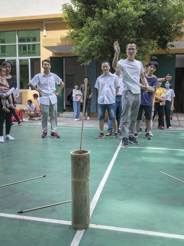 達(dá)森運(yùn)動(dòng)會(huì)投壺比賽