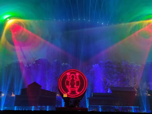 達森燈光投光燈效果