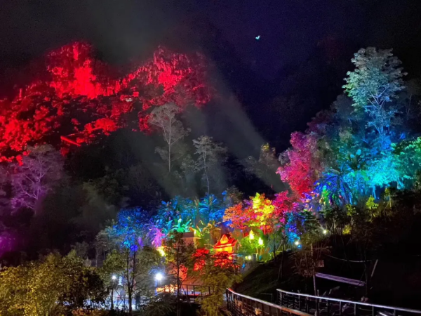 德天美景-達森燈光